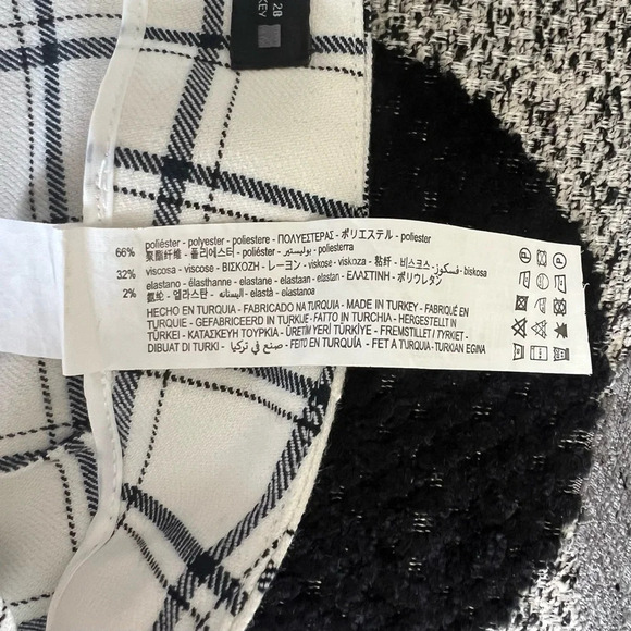 Zara Plaid Button School Girl Preppy Mini Skort - Picture 3 of 5